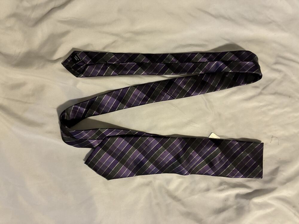 Kenneth Cole New York Tie Purple Striped Tie NWT